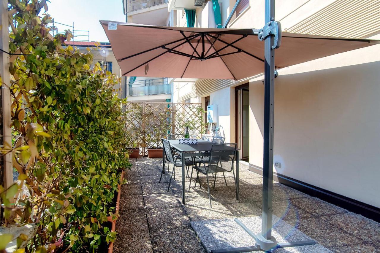 Appartement Piazza Roma - The House Of Travelers à Côme Extérieur photo